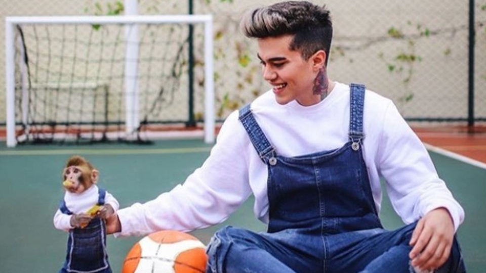 Maymunu vermemek için böyle direndi