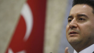 Babacan parti dilekçesini verdi