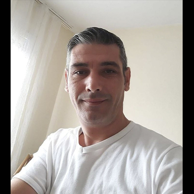 Ardı ardına bıçakladı: 1 ölü, 1 yaralı