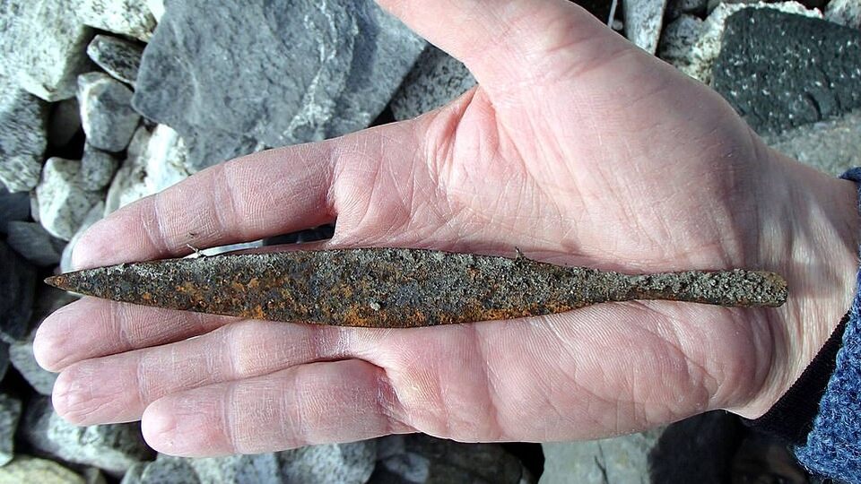 Buzullar eriyince ortaya çıktı