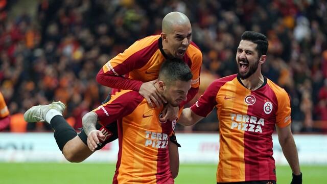 Derbide yok! Tribüne kim çıkacak?