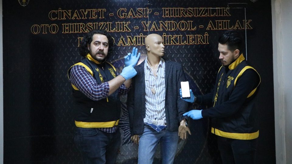 Akılalmaz düzenek! Polis tek tek anlattı!