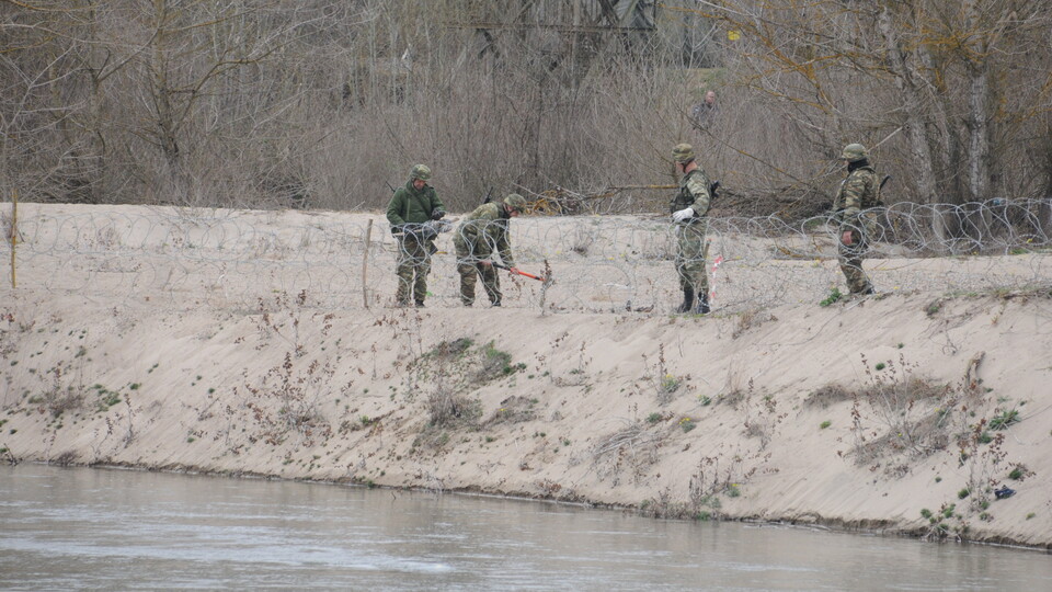 Yunanistan sınırında dehşete yol açan önlemler!