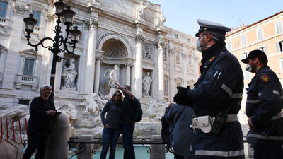 İtalya'da koronavirüs ölümleri yükseldi