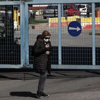 Komşuda koronavirüs kaynaklı ilk ölüm!