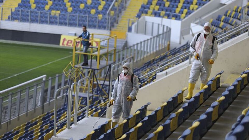 Eryaman Stadyumu dezenfekte edildi