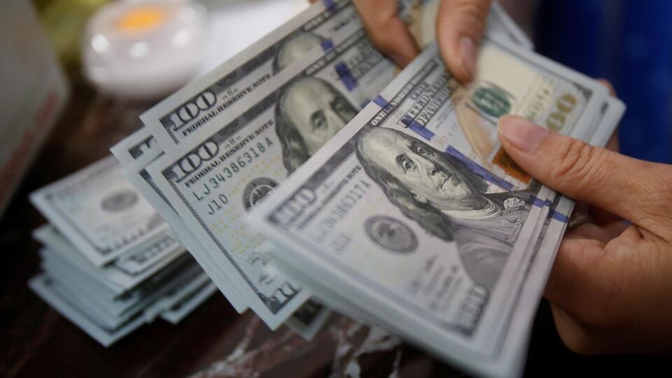 Dolar 'koronavirüsle' 6.25'i aştı