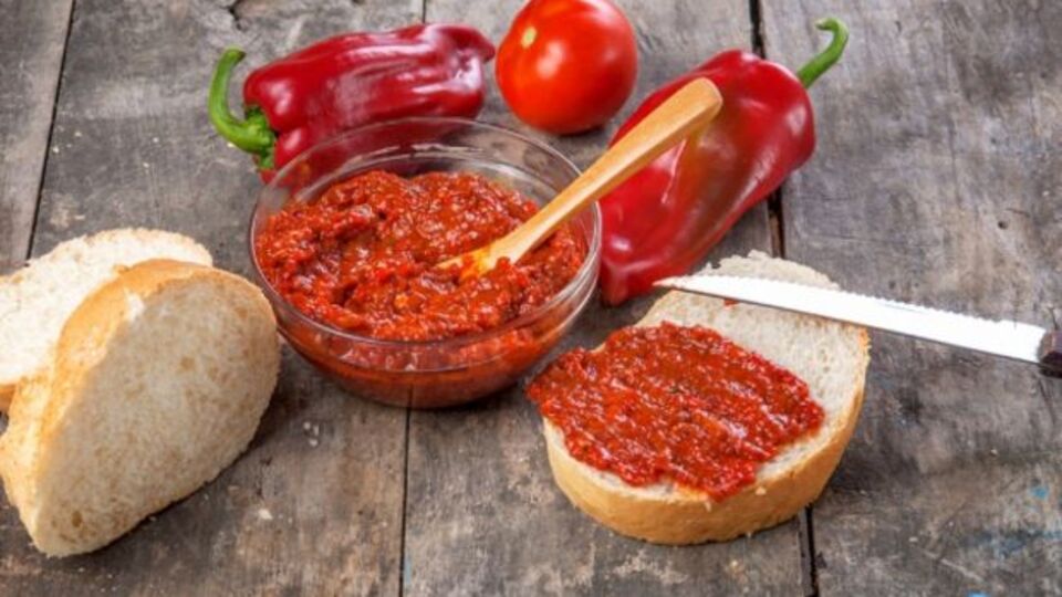 Biber salçası nasıl yapılır?