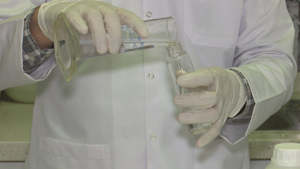 26 binden fazla eczacı dezenfektan üretebilir