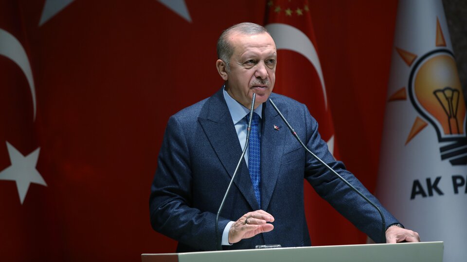 Okullar 1 hafta tatil edildi!