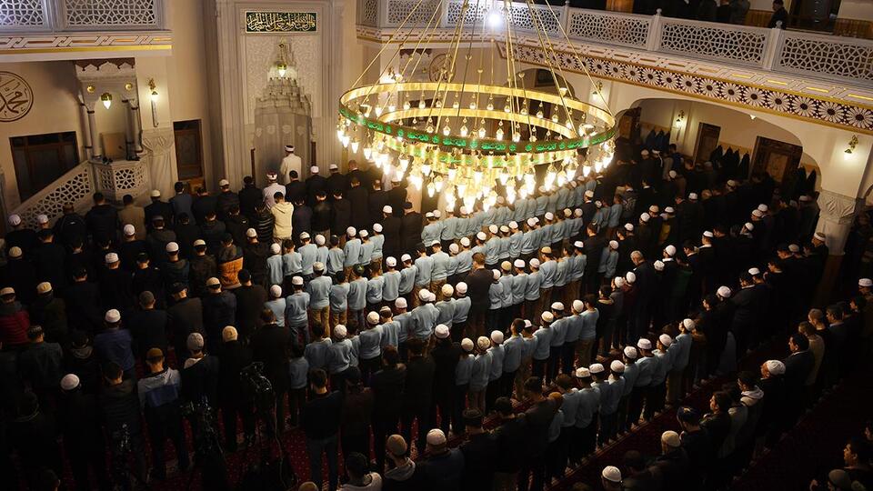 Cuma namazı kılınacak mı?