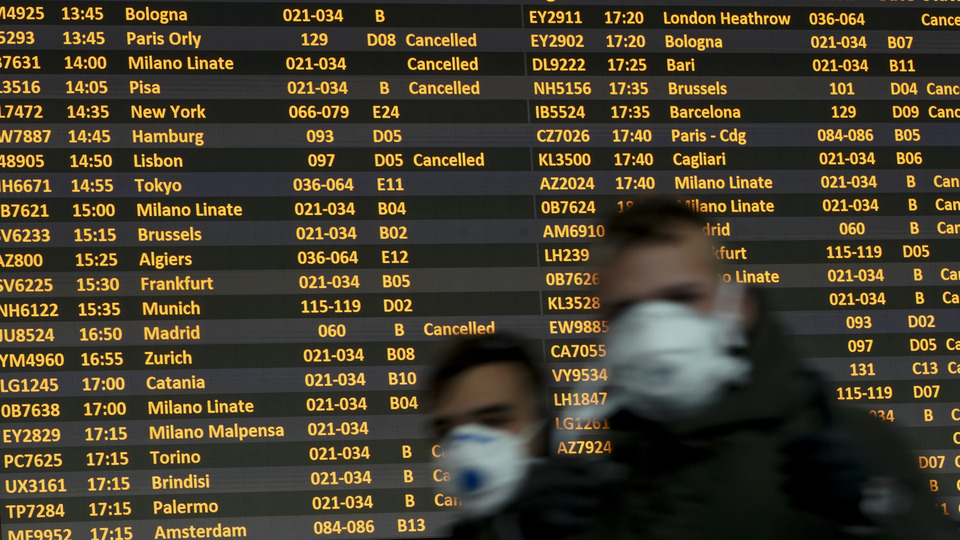 Uçaklar yere iniyor, ücretsiz izinler artıyor