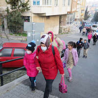 Anne ya da babaya izin mi geliyor?