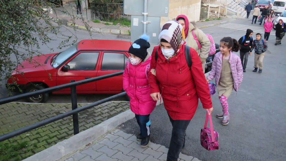 Anne ya da babaya izin mi geliyor?