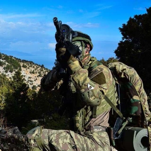 Suriye'de 10 PKK'lı terörist öldürüldü!