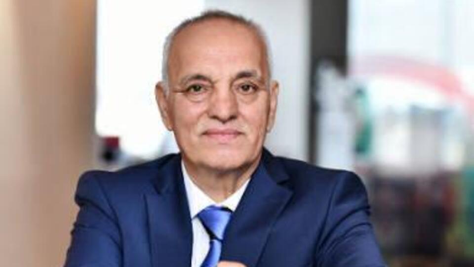 Burhan Pazarlama kimdir?