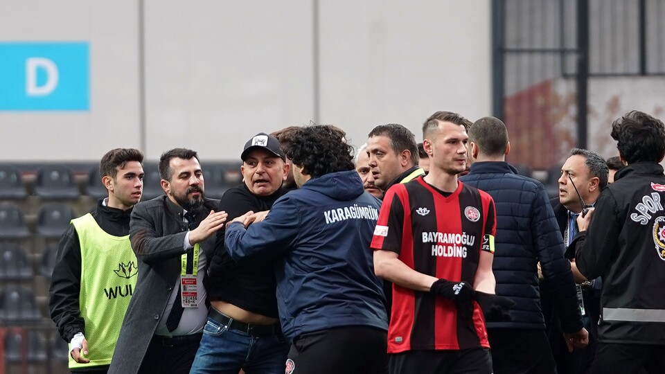 Altay 1 puanı son saniyede kaptı