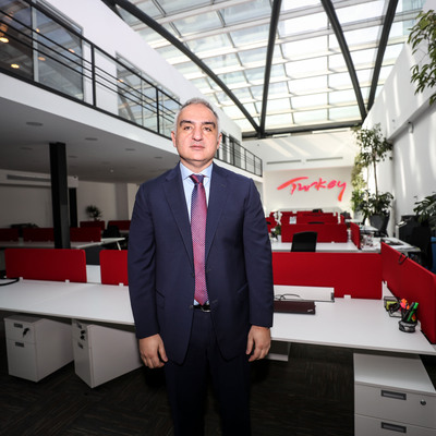 "Hem turizme hem tiyatrolara destek geliyor"