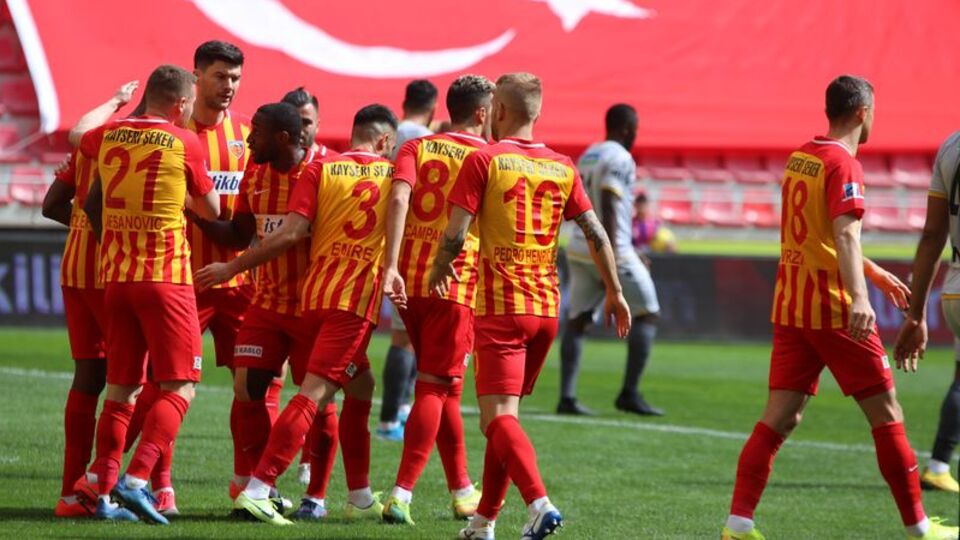 Kayserispor'dan kritik galibiyet!