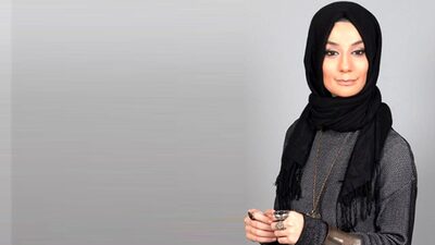 Esra Elönü kimdir?