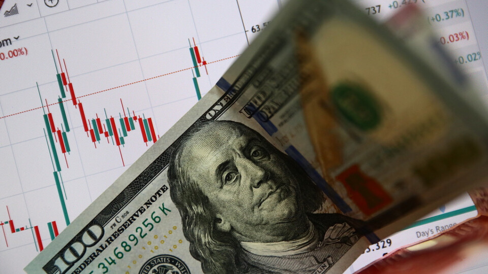 Gelişen ülke kurlarına dolar darbesi