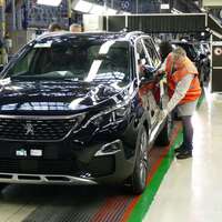 Fransızlar kepenk indiriyor