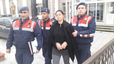 Kendisini kaçıran adamı bıçakladı