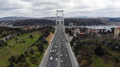 Tedbirler arttı trafik boşaldı!