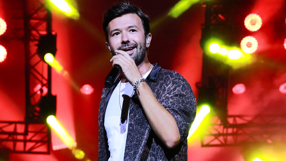 Yalın Instagram'la evinize geliyor