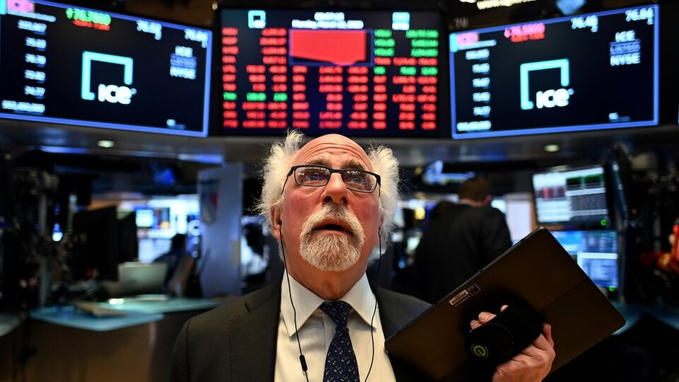 Koronavirüs küresel ekonomiyi sarstı: Kim hangi tedbiri alıyor, önlemler işe yarayacak mı?