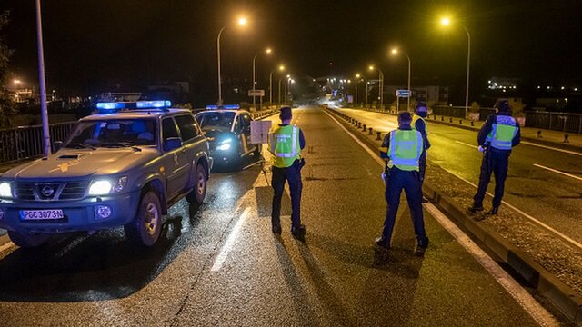 Avrupa'da koronavirüse karşı önlemler sertleşiyor