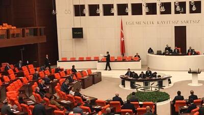 Meclis'te koronavirüse karşı 'mesafeli oturum'