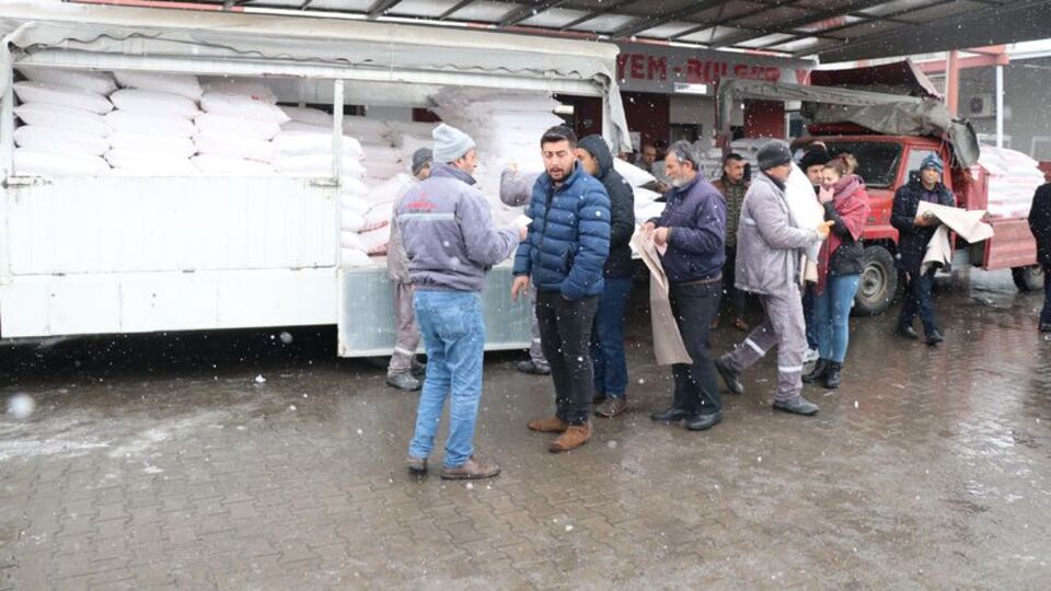 O şehirde 1 günde tam 220 ton un satıldı!