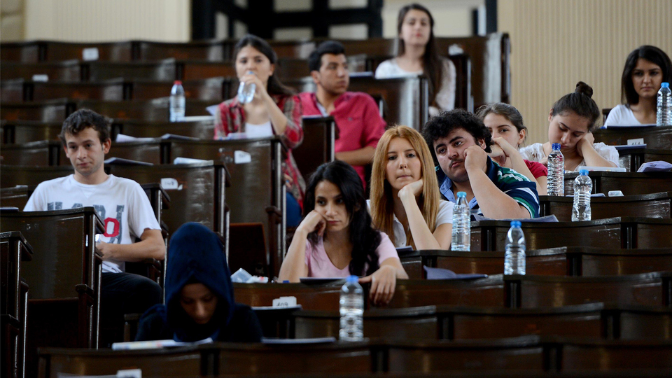 Cumhurbaşkanı'ndan LGS-YKS açıklaması