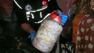 Akılalmaz olay! Evin zeminine gömmüşler! 14 bin 809 tane!