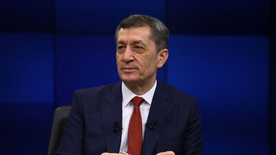 Bakan Selçuk açıkladı! Pazartesi günü ders başlıyor!