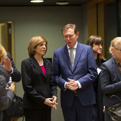 Hollanda Sağlık Bakanı istifa etti