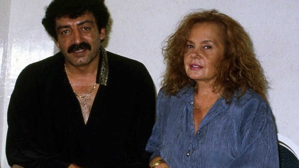 Muhterem Nur kimdir?