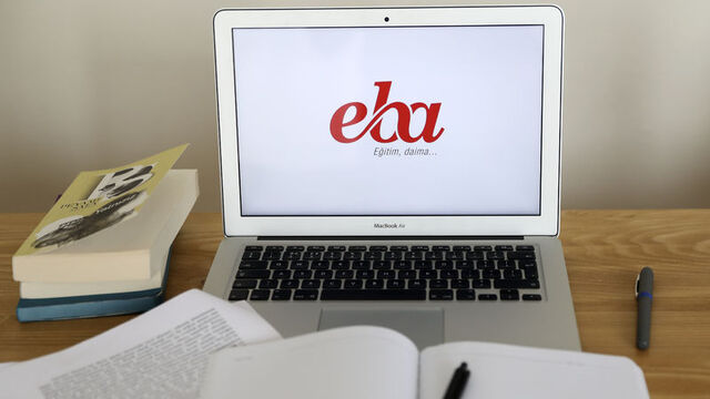 Bakan Turhan EBA TV frekansını paylaştı