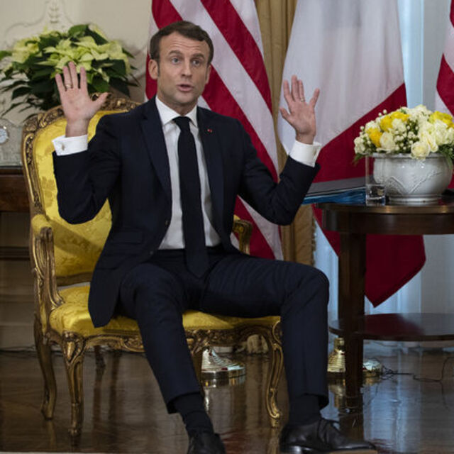 Trump ve Macron'dan Kovid-19 görüşmesi