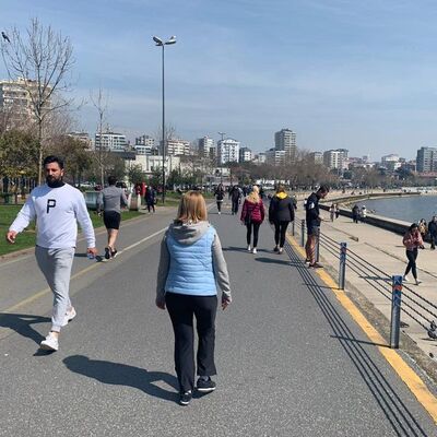 Sahile koştular! Bunun adı: Duyarsızlık!