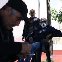 65 yaş üstü ve hastalara sokağa çıkma yasağı