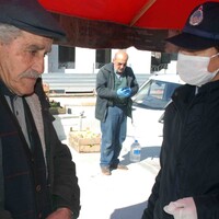 Yaşlıları evde tutma seferberliği