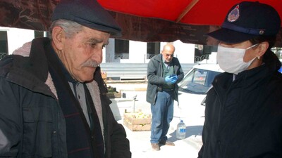 Yaşlıları evde tutma seferberliği