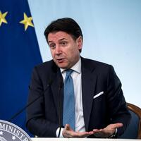 İtalya'dan koronavirüsle ilgili flaş karar!