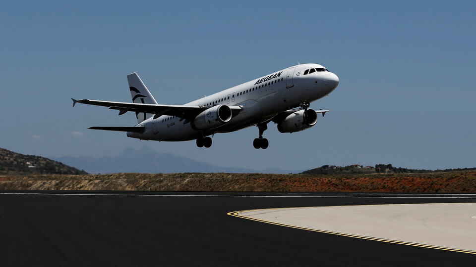 Yunanistan Türkiye'den uçuşları durdurdu