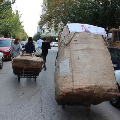 Kağıt toplayıcılardan yardım çağrısı