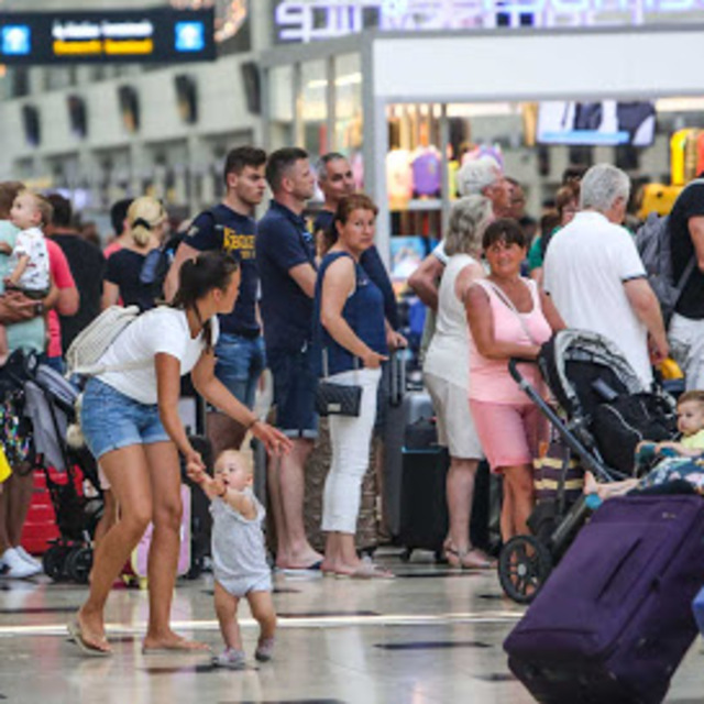 Yabancı turistte 2 ayda yüzde 9.7 artış