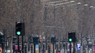 Fransa'da 37 kentte sokağa çıkma yasağı