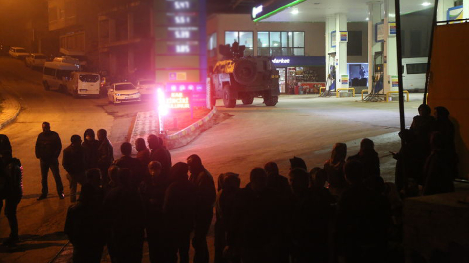 Eski belediye başkanı 2 kişi öldürüp, intihar etti